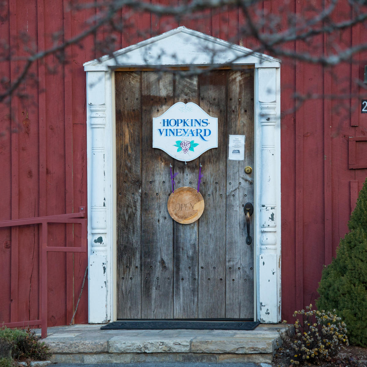 WNEKphoto_2016-01-03_NewPreston_HopkinsWinery_569.jpg